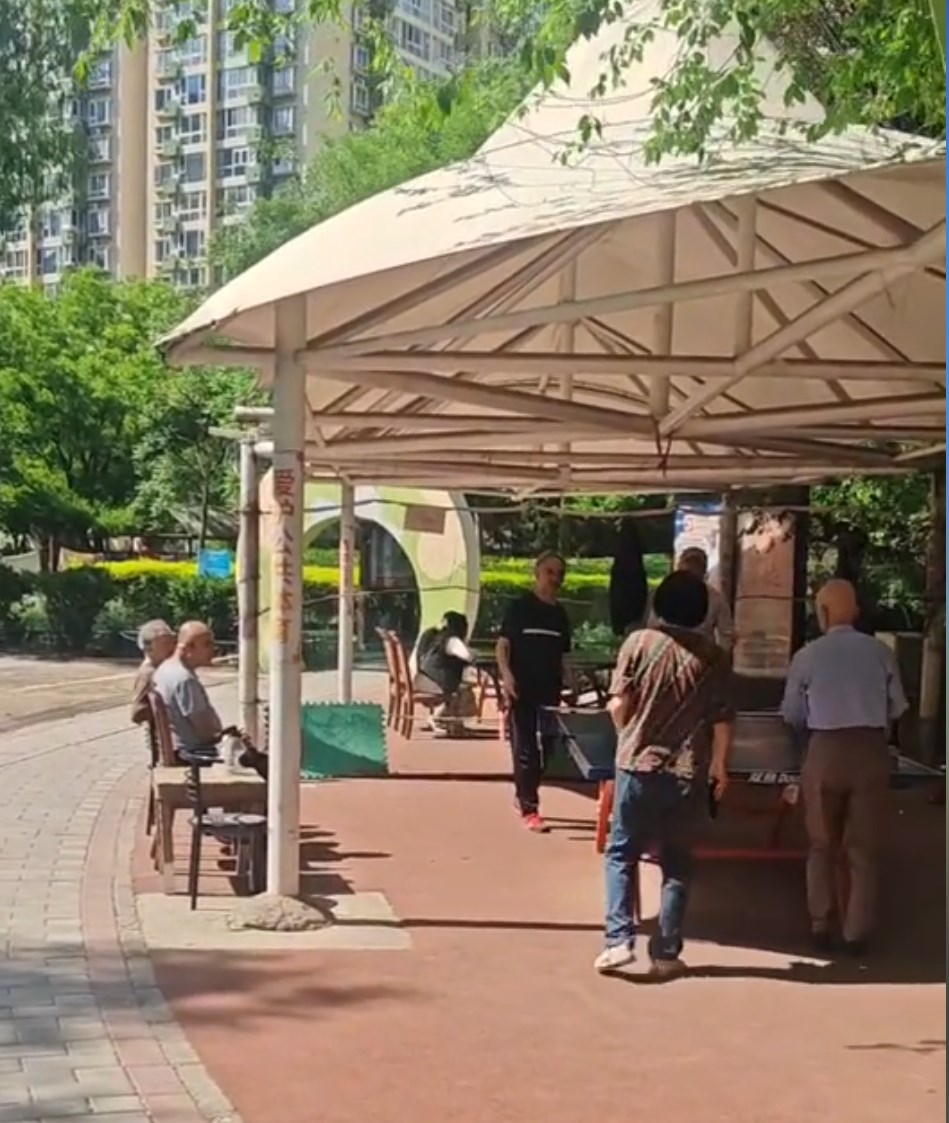 百环家园东区乒乓球台场地图片1