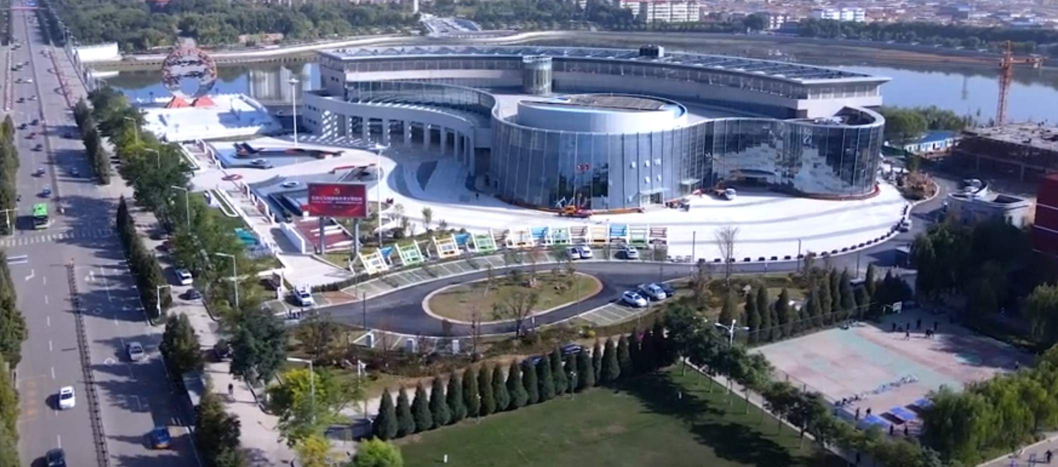 桑干河·文旅新天地外景广场场地图片1
